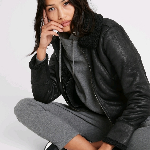 Gorgeous BR Vegan Shearling Jacket - Picture 2 of 7